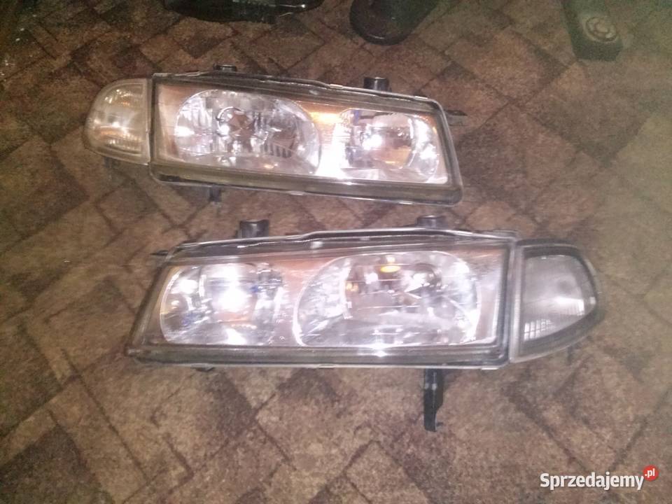 Przednie lampy chrom liftoweHONDA PRELUDE IV Łódź