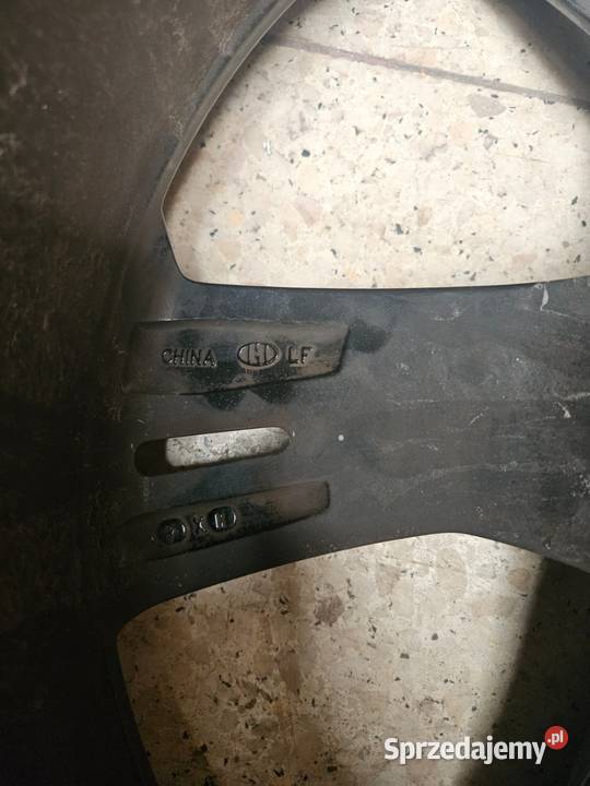 Felga camaro 2ss 20x95et39 tył aluminiowe podkarpackie Mielec sprzedam