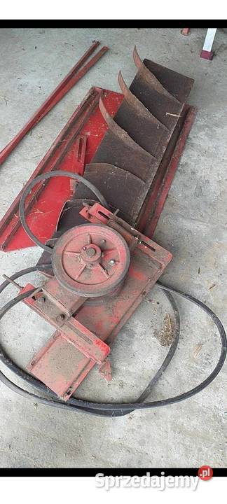 Sieczkarnia Massey Ferguson 520 525 530 Czyżyków