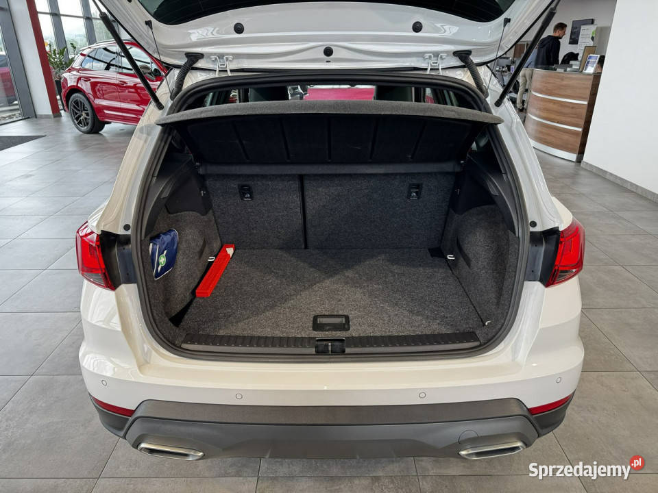 Seat Arona FR 10TSI 110 M6 20222023 r salon fa Myślenice