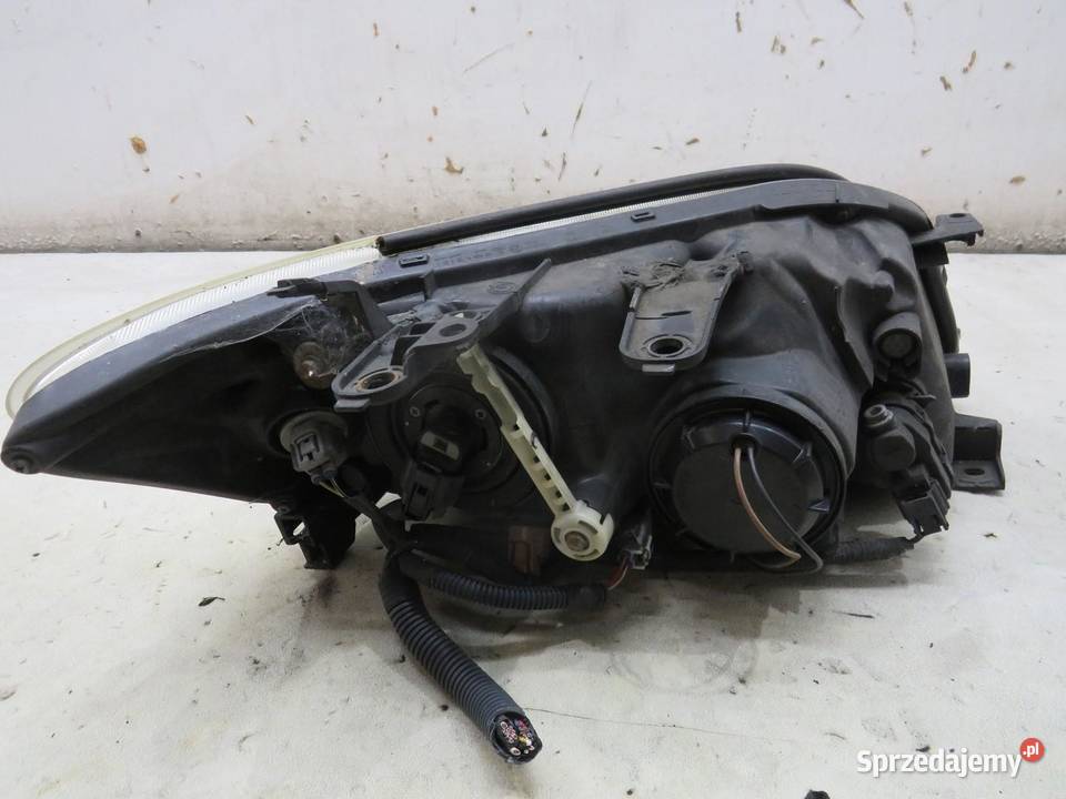 LAMPA LEWY PRZÓD PRZEDNIA RAV 4 III LIFT osobowe Lampy przednie