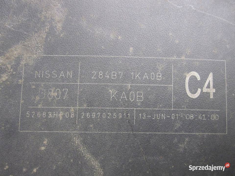 NISSAN JUKE I F15 13r skrzynka bezpieczników Kielce