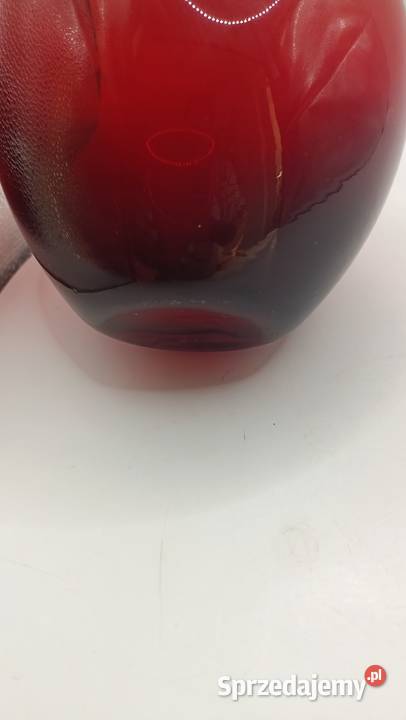 Szkło wysoki ciemno czerwony wazon Zamość