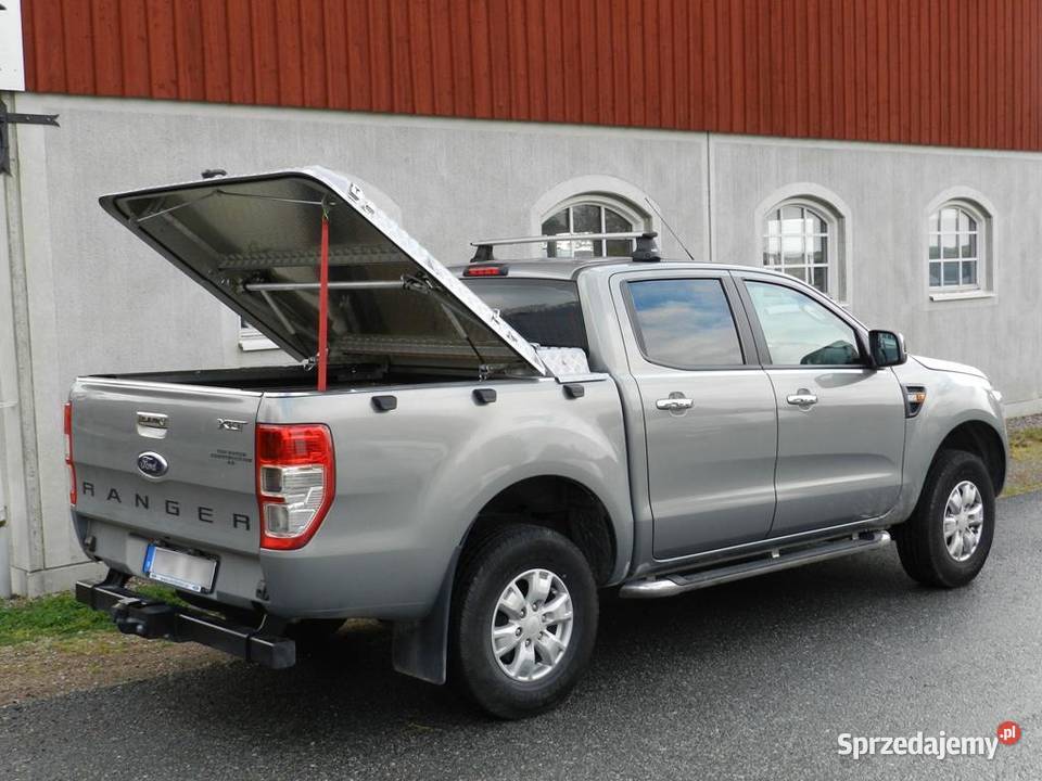 Zabudowa Ford Ranger pokrywa orurowanie Pasłęk