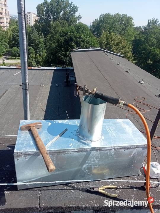 Czyszczenie rynien Rury spustowe montaż usługi budowlane