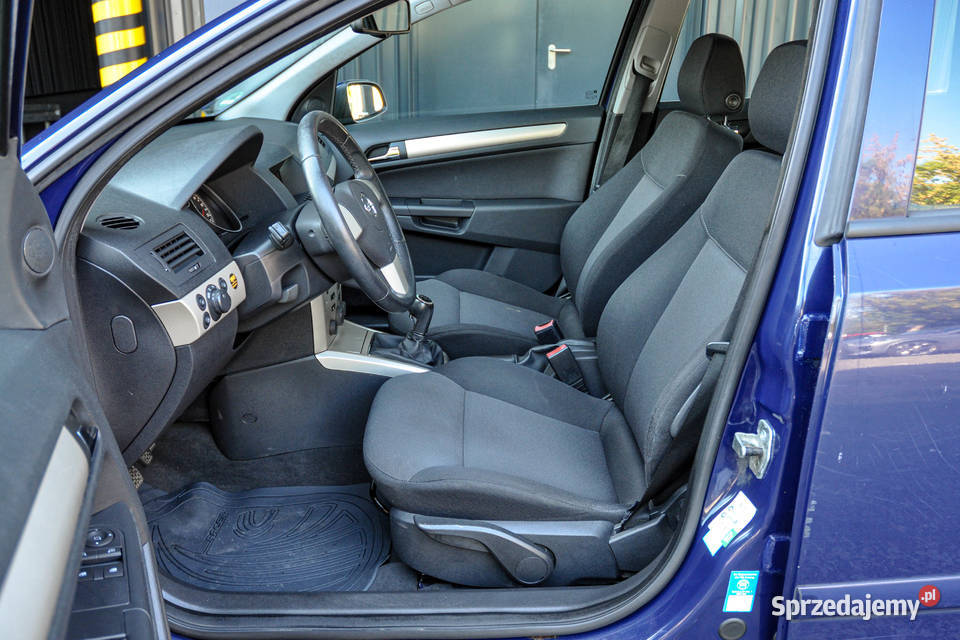 Opel Astra 19CDTI Lift Bezwypadkowa Wrocław sprzedam
