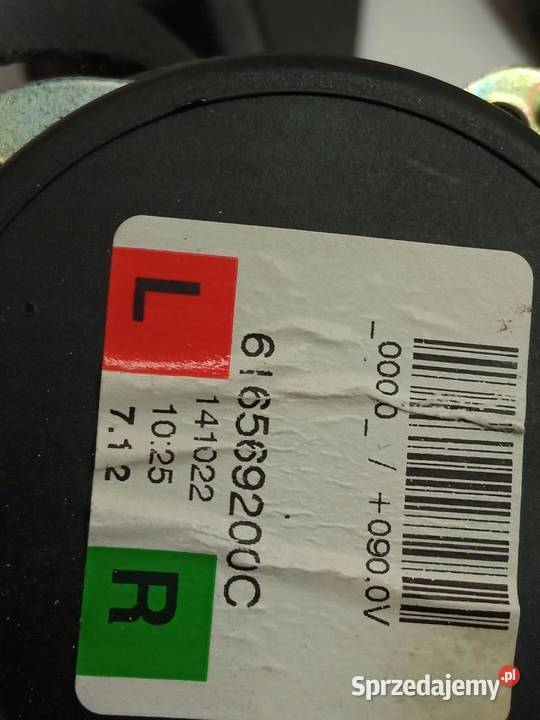 PAS BEZPIECZEŃSTWATYŁ PRAWY LEWY KOMPLET Rok produkcji 2014 świętokrzyskie