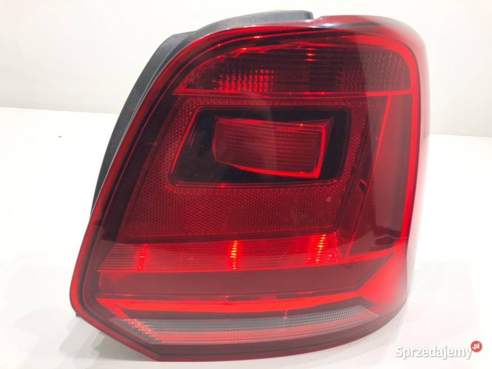 LAMPA PRAWY TYŁ VW POLO V 6C0945096K Hatchback