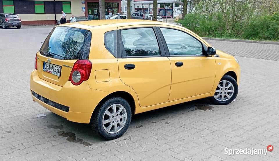 Chevrolet Aveo 12 16V Base Classic