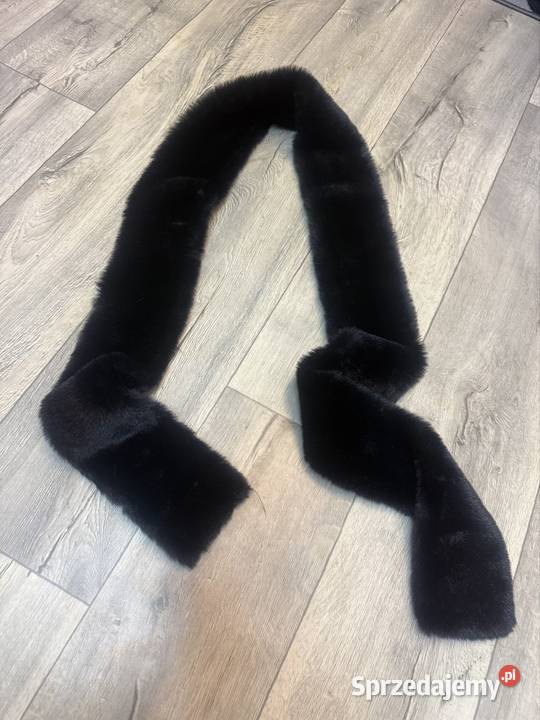 Długi czarny futrzany szal kołnierz Nowy Dla kobiet małopolskie Kraków sprzedam