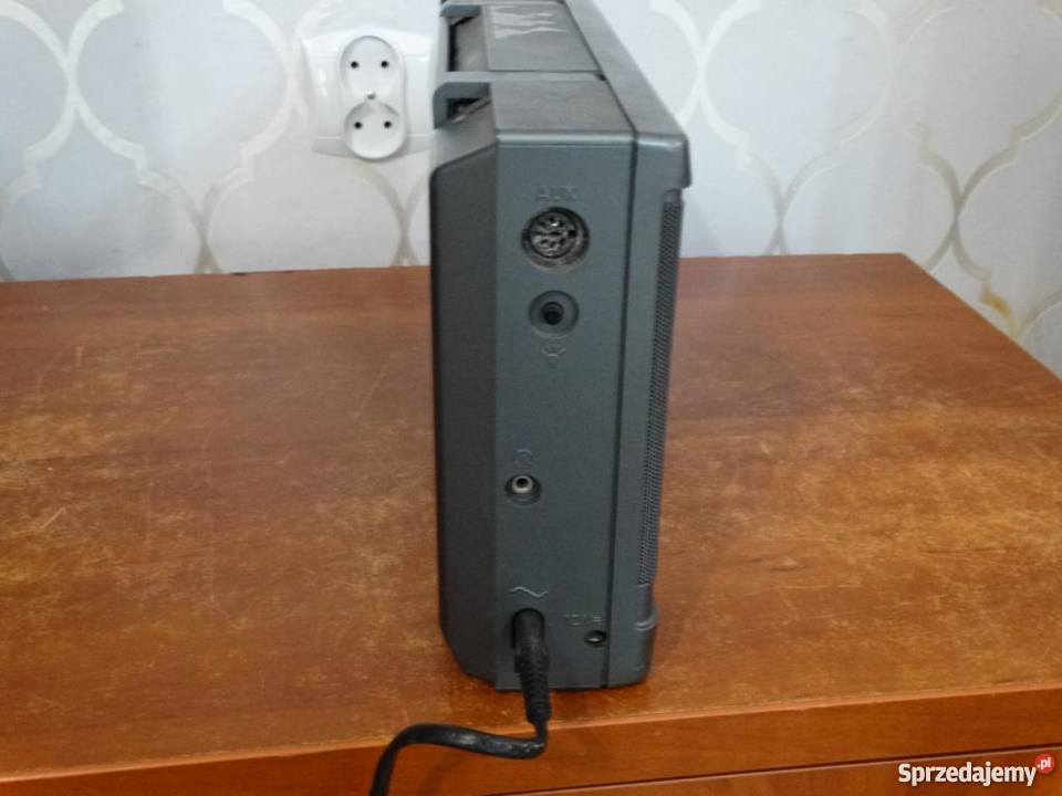Grundig Satellit 400 radio globalne sprawne