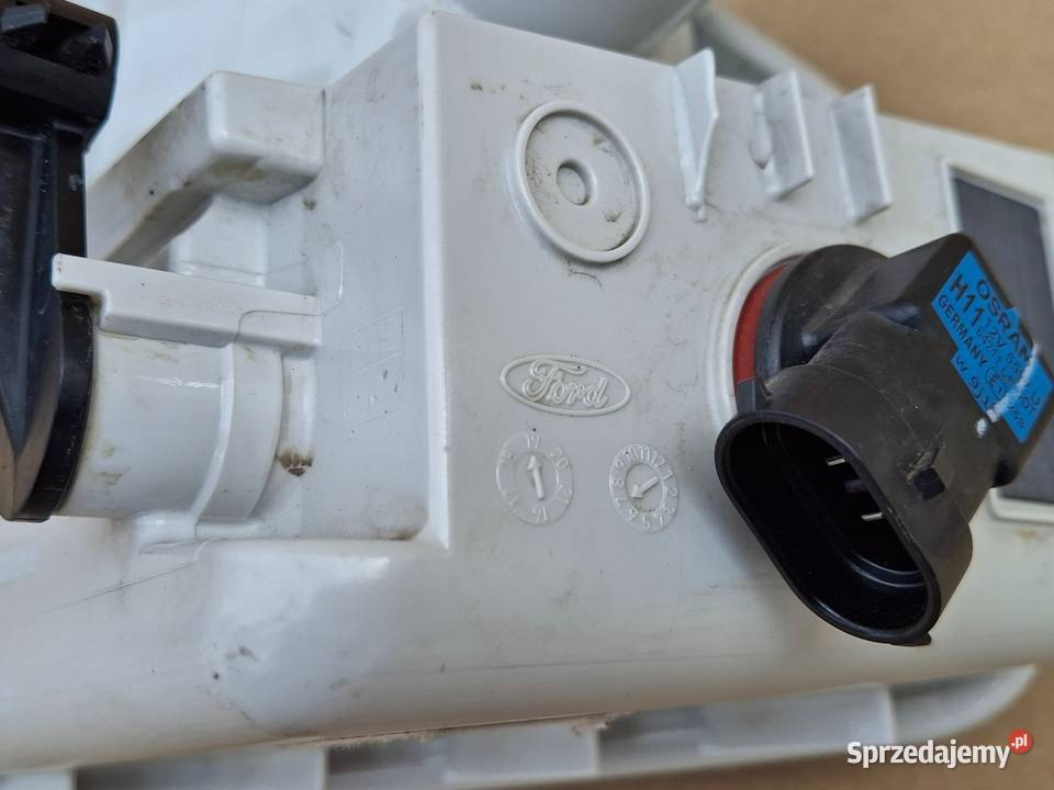 FORD KUGA MK2 LIFT HALOGEN PRAWY LAMPA