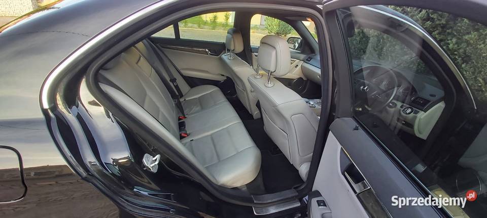 Mercedes C klasa 30 cdi AMG Anglik 224KM Tolkmicko