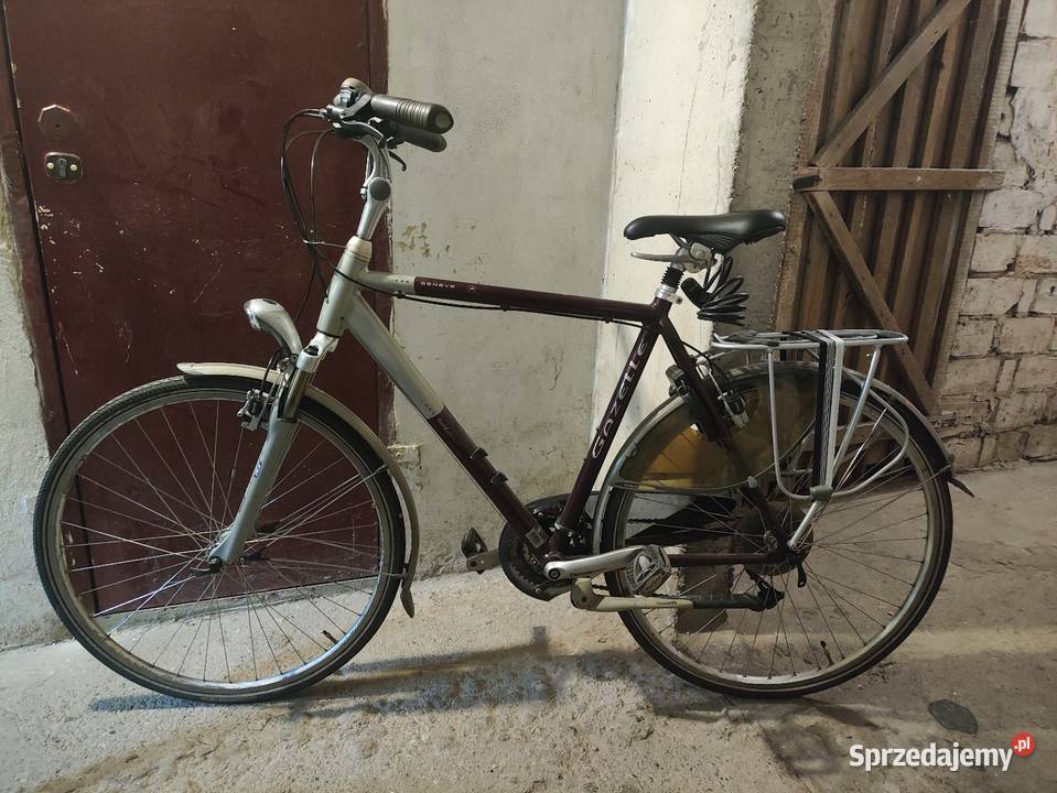 Gazelle Geneve Gold Line i Btwin Rockrider 340