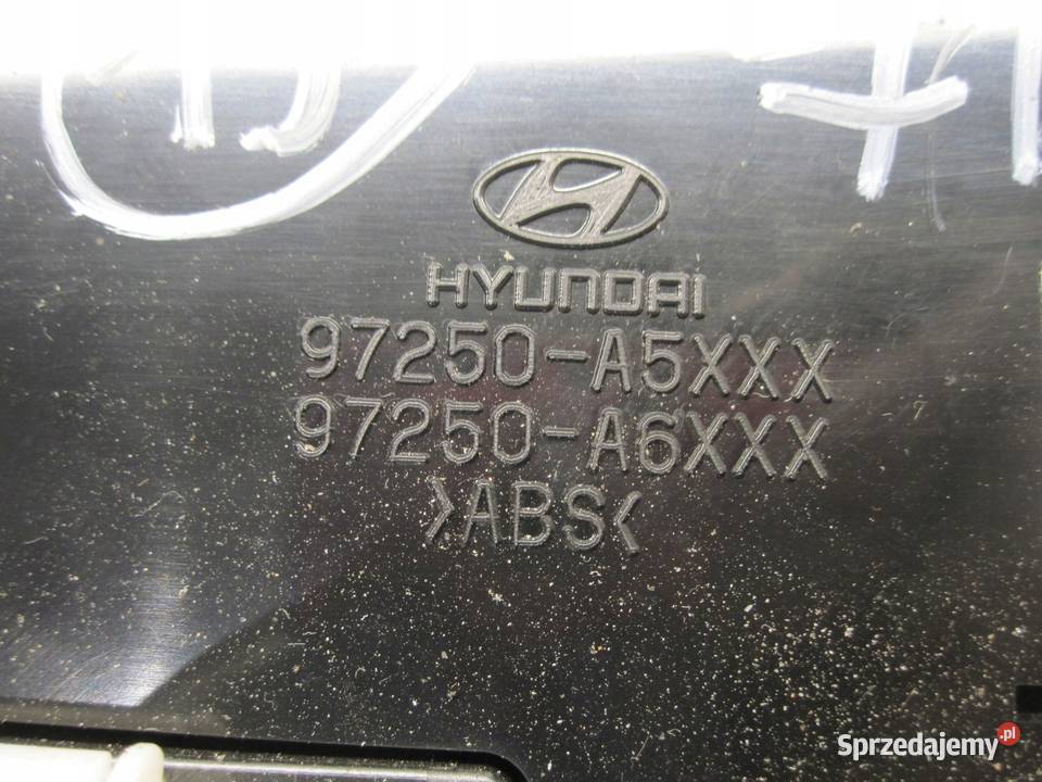 HYUNDAI I30 II 13r panel klimatyzacji 97250A6560 świętokrzyskie Kielce sprzedam