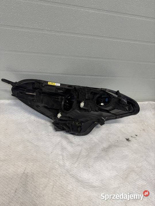 Lampa lewy przód Bixenon Opel Corsa E Jasienica