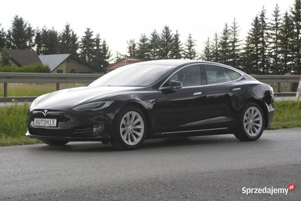 Tesla Model S Tesla Model S D75 4x4 panorama
