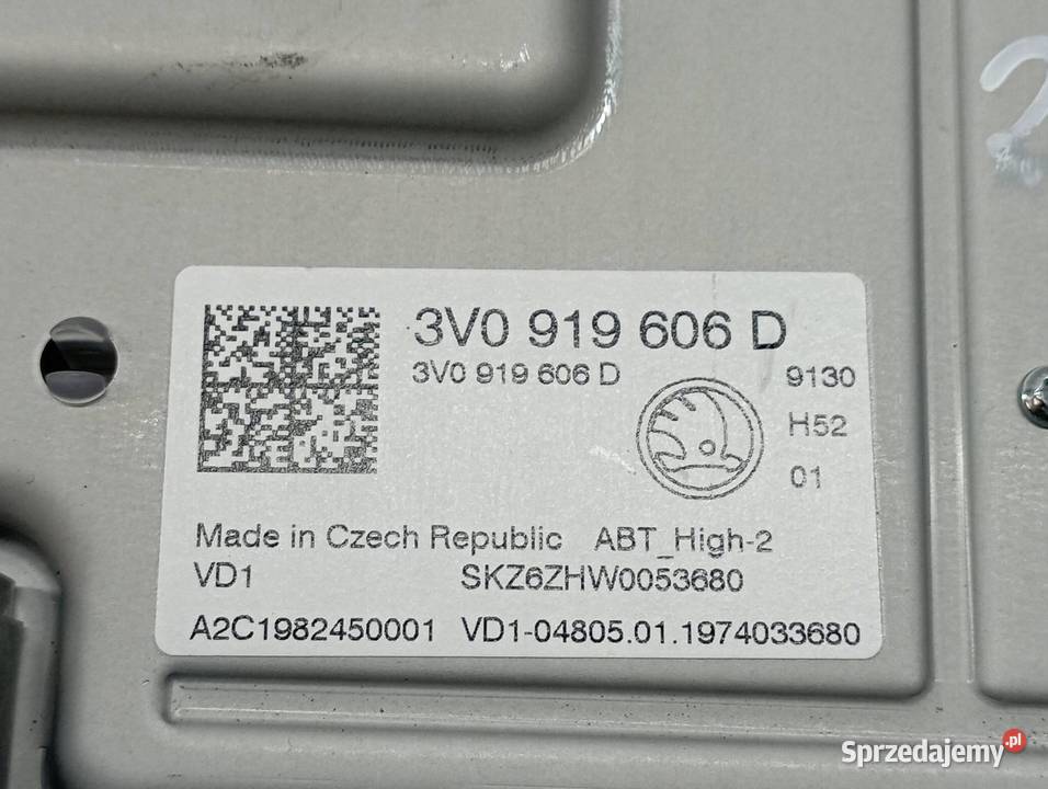 WYŚWIETLACZ RADIA NAVIAGACJI 3V0919606D Skoda sprzedam