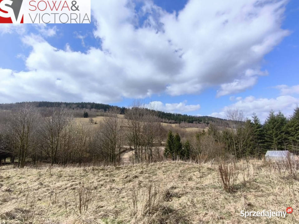 Widok na zachód słońca prąd dostępny na działce Walim