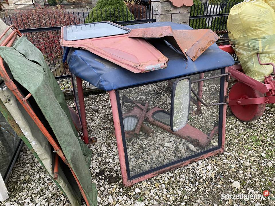 Kabina Ursus C330 Ursus C328 rurkowa daszek