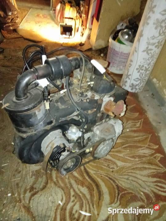 Silnik Fiat 126p Maluch gaźnik zderzak chrom Elbląg