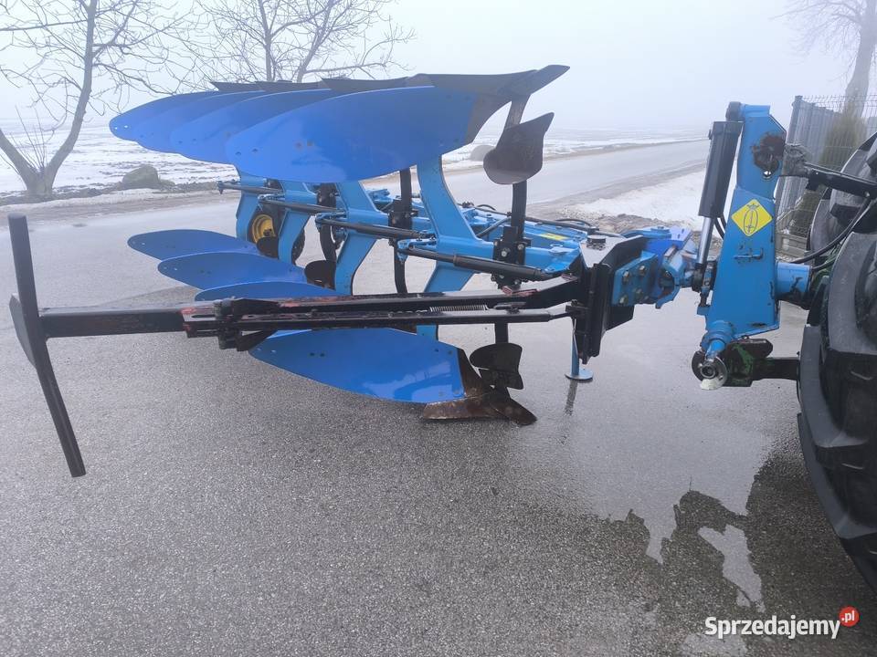 Pług 4 skibowy obrotowy Overum CX Xcelior 45 Non Kutno