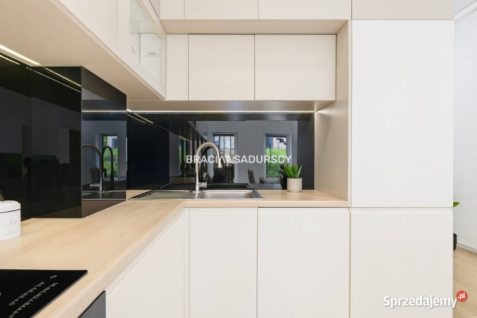 Do sprzedaży mieszkanie 7036m2 3 pokojowe Kraków