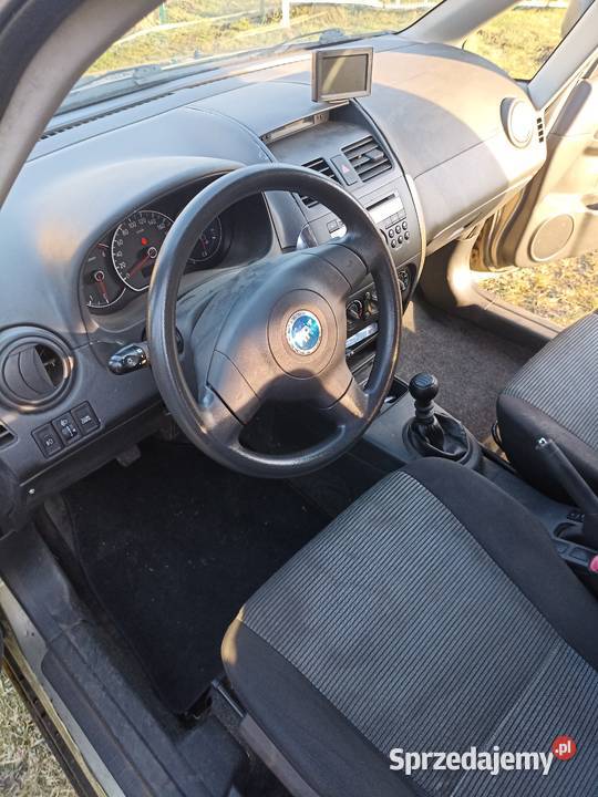 Fiat sedici 4x4 nieuszkodzony śląskie Częstochowa