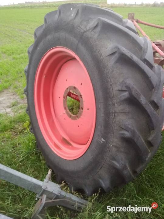 Opona z felgą Fendt nieuszkodzony wielkopolskie sprzedam