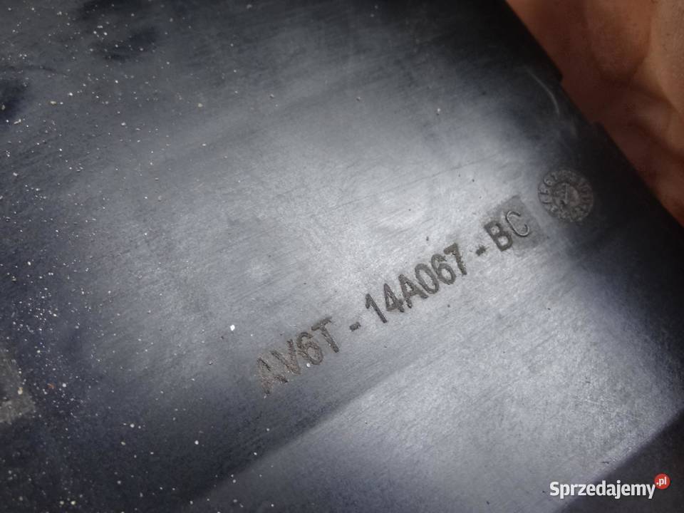 WIĄZKA INSTALACJA KOMORY SILNIKA FORD FOCUS MK3 wielkopolskie sprzedam