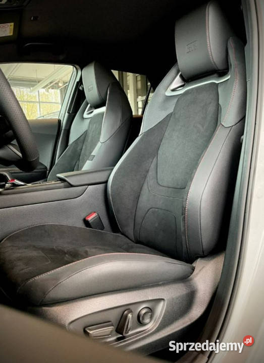 Toyota CHR Nowa Hybryda 197 GR Sport Niska gniazdo USB Szczecinek