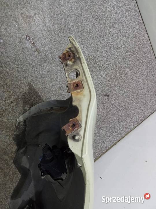 ZDERZAK PRZÓD 49 PRZED LIFT HALOGENY Ford Fiesta