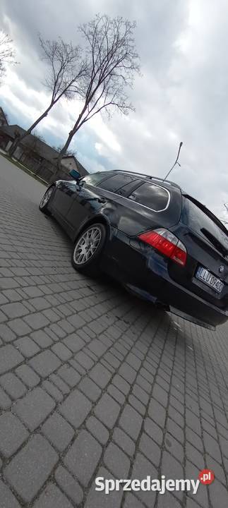 BMW E61 525d 177 Serokomla
