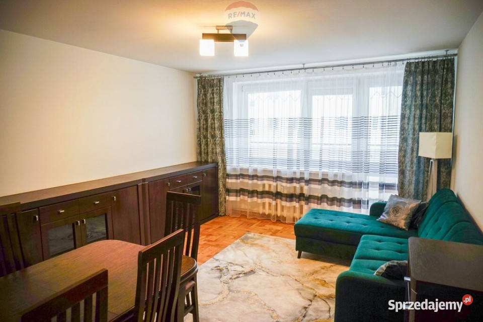 Przestronne 3 pokoje z parkingiem Mokotów Stegny Warszawa