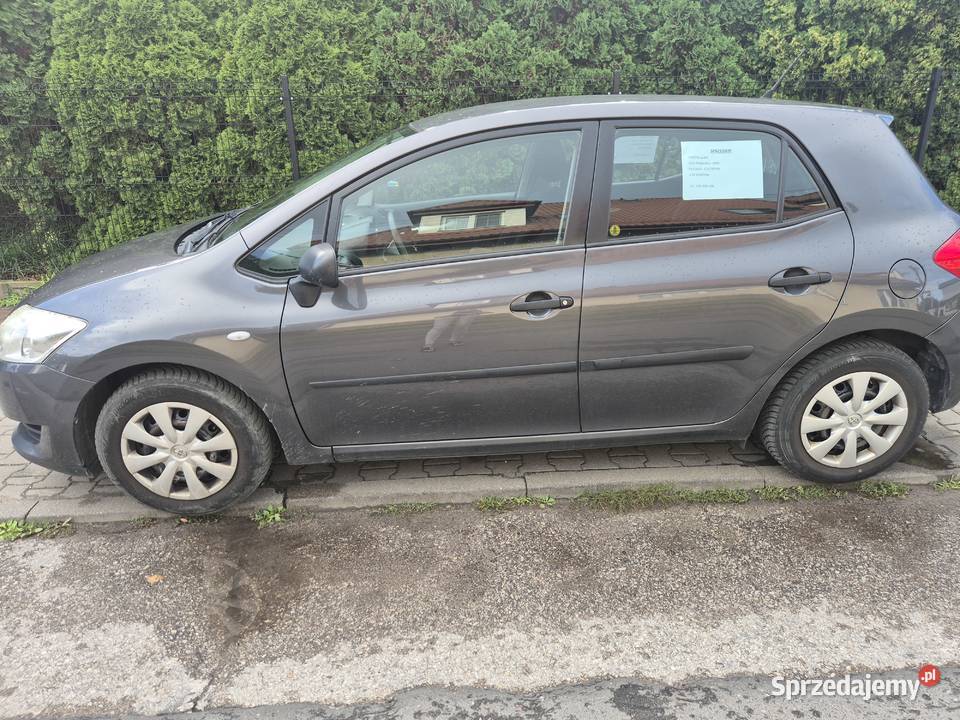 Toyota auris Radzymin