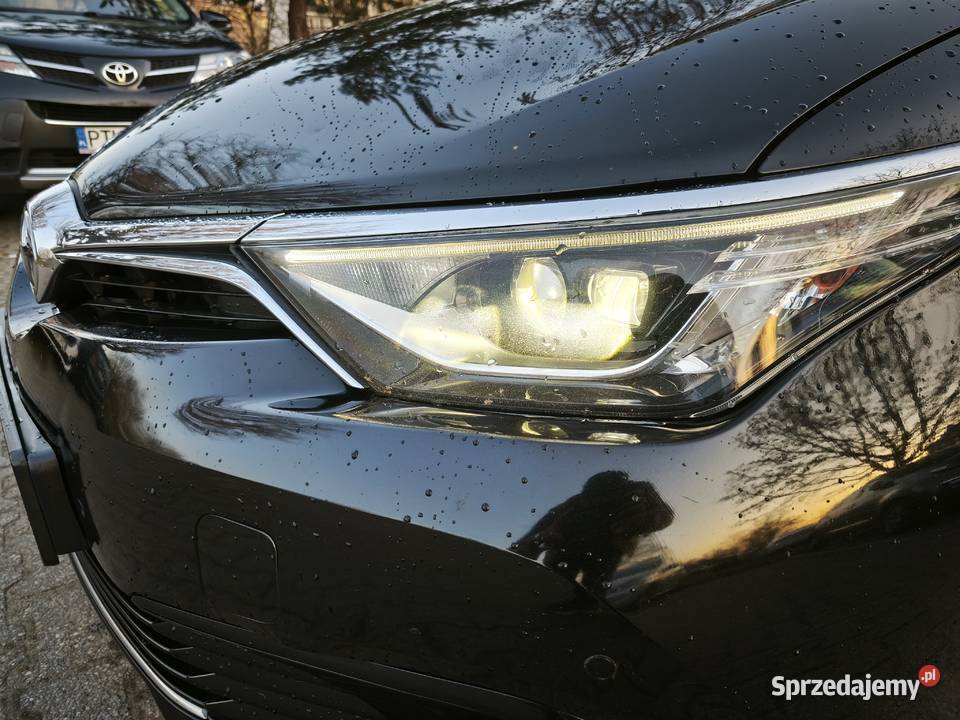 Toyota Auris Premium ASO idealny Rok produkcji 2015