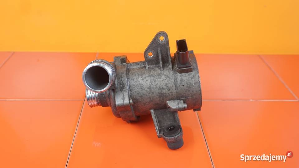 BMW E87 E90 16 116i 08r 121 N43B16AA pompa wody Suków sprzedam