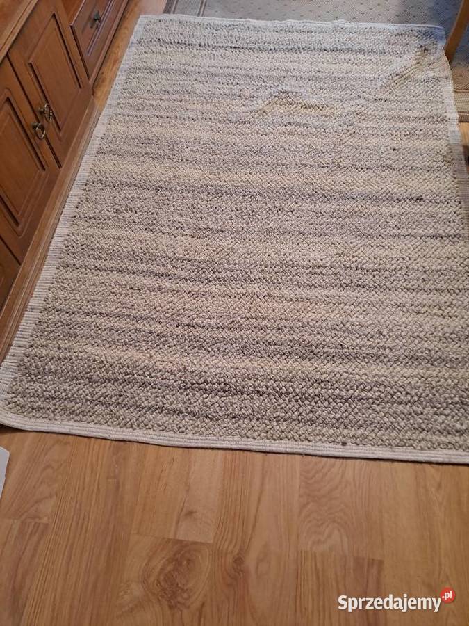 Wełniana Narzuta z Prlu gruba i masywna Przemyśl