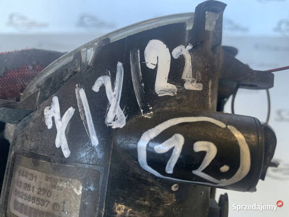 ASTRA J GTC 13r halogen lewy 13281270 osobowe Kielce