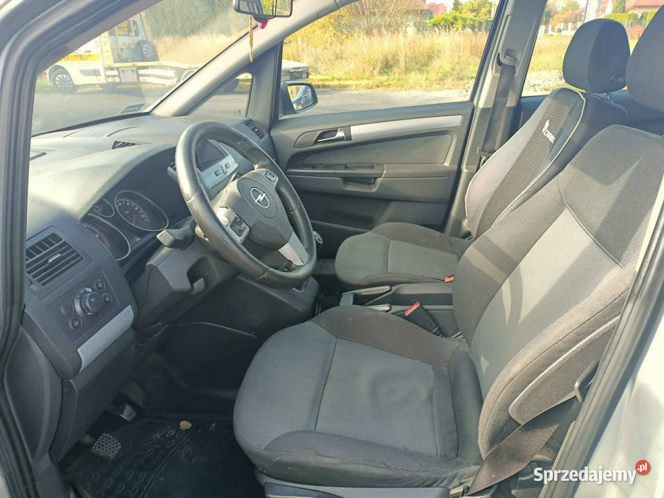 Opel Zafira Opel Zafira 19CDTI 120 06r 7os B Tarnów sprzedam