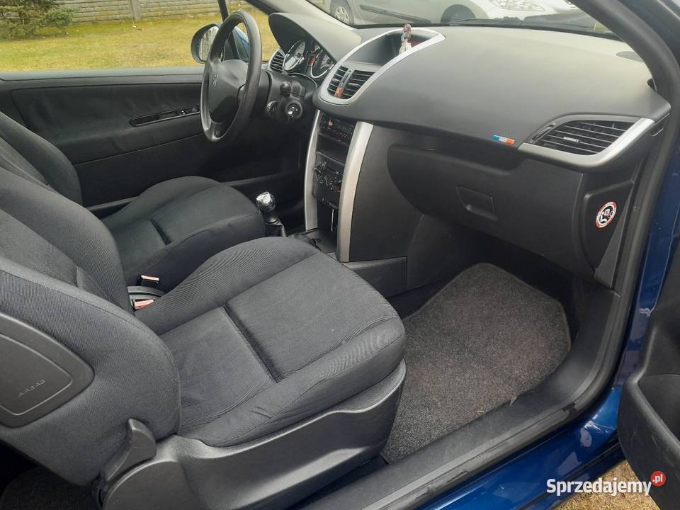 Peugeot 207 14 16v Benzyna 88 Klima Hutki sprzedam