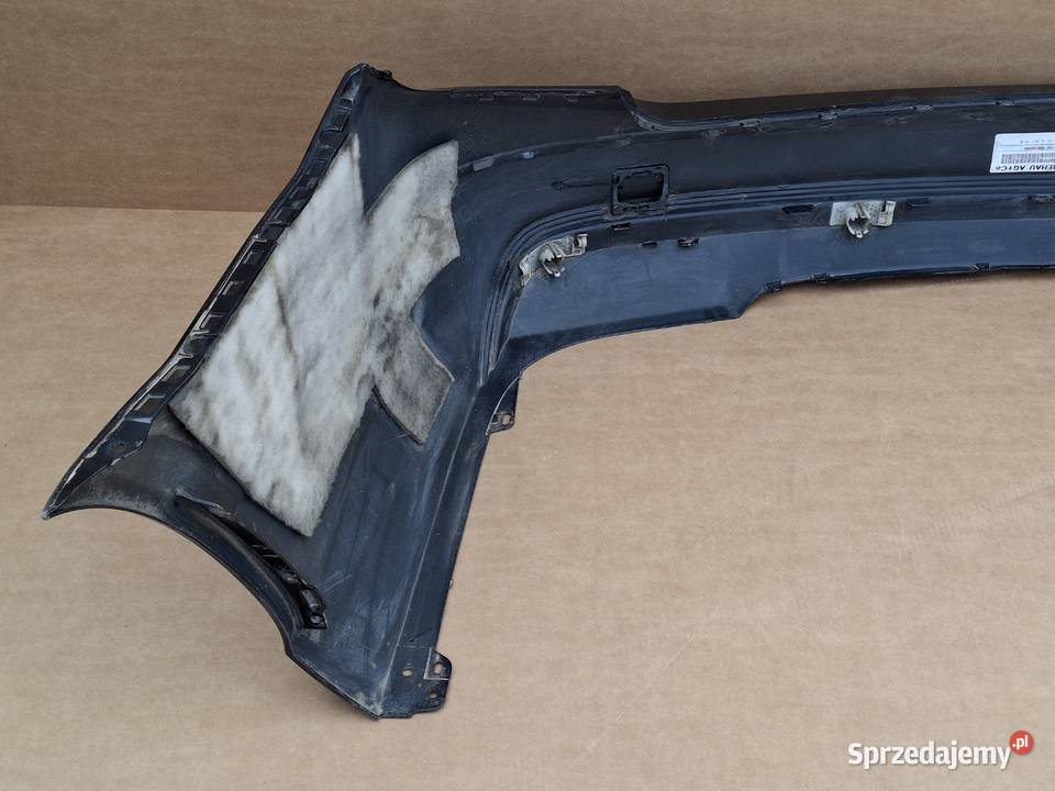 MERCEDES CKLASA W204 KOMBI LIFT ZDERZAK TYŁ Bieleń sprzedam