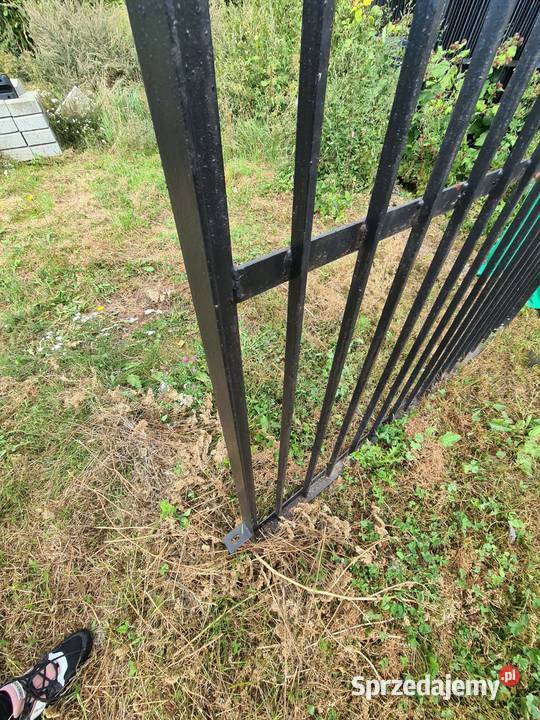 Ogrodzenie stalowe ok 95metrów Pozostałe wielkopolskie Ostrów Wielkopolski