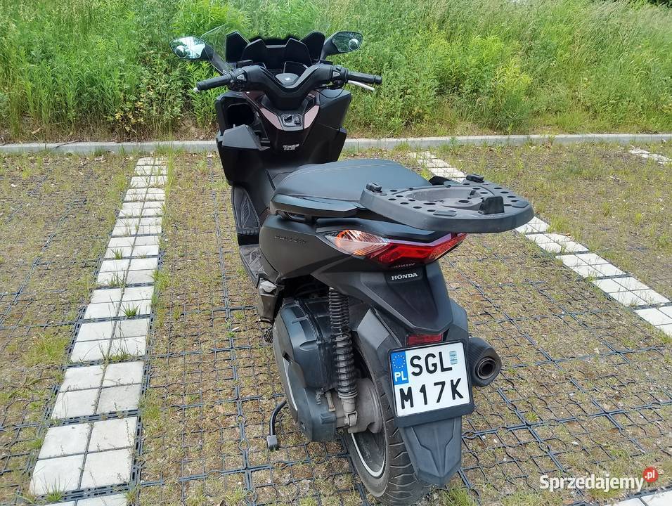 Skuter Honda Forza NSS 125 uszkodzony na kat B uszkodzony