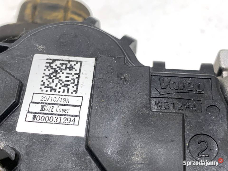 SILNIK WYCIERACZEK PRZÓD RENAULT CAPTUR II