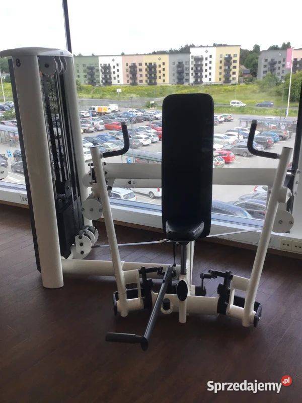 Zestaw 16 maszyn siłowych Gym 80 Wałcz