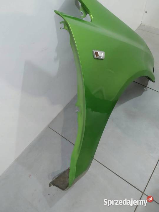 BŁOTNIK PRAWY PRZÓD 3D Z30P Opel Corsa IV Rok produkcji 2011