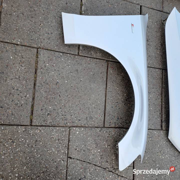 Audi A4 B8 błotniki kod lakieru LX7W i inne Jastrzębie-Zdrój sprzedam