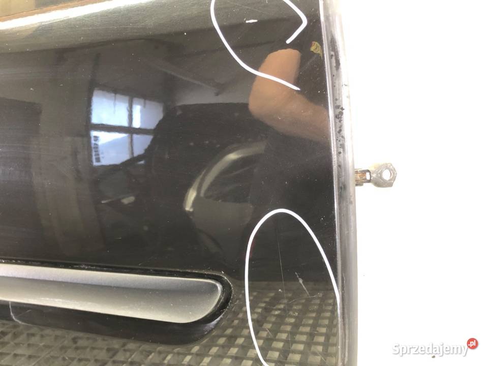 DRZWI PRAWY PRZÓD RENAULT LAGUNA III Hatchback osobowe Motoryzacja