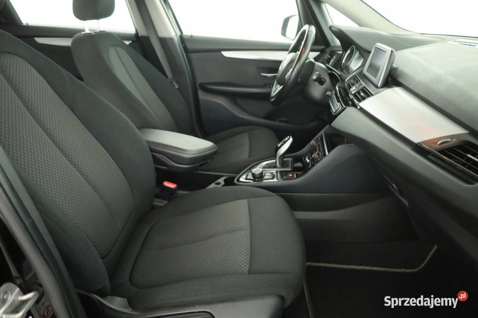 BMW 2 Active Tourer 218i Active Tourer isofix